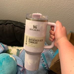 Stanley Quencher H2.0 Tumbler in Wisteria Tie Dye